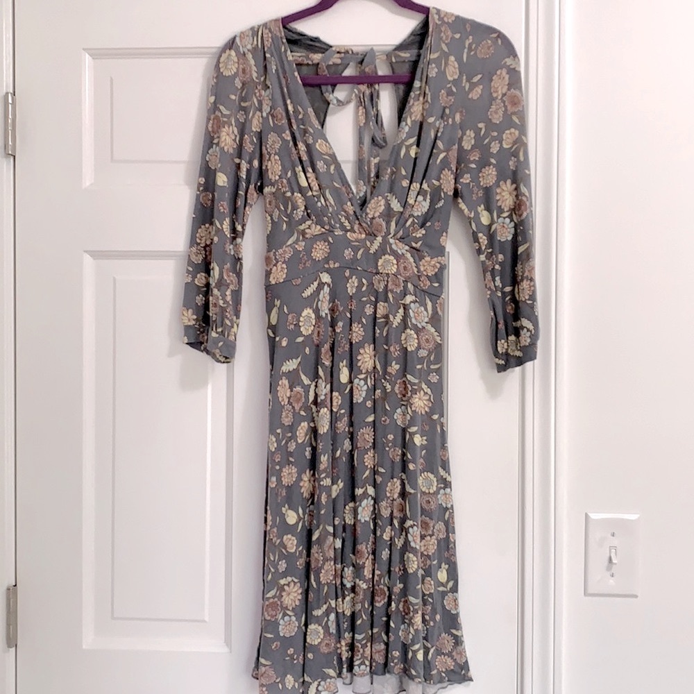 Free People gray floral dress size Medium